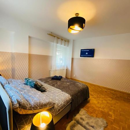Clicktheflat Solidarnosci City Center Apart Rooms Warszawa Eksteriør billede