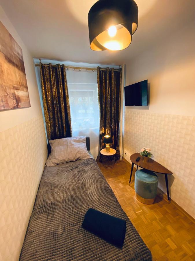 Clicktheflat Solidarnosci City Center Apart Rooms Warszawa Eksteriør billede