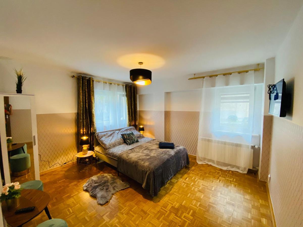 Clicktheflat Solidarnosci City Center Apart Rooms Warszawa Eksteriør billede